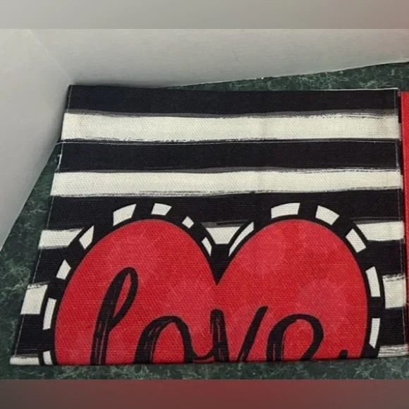 Be My Valentine!! Red Pom Pom Heart Wreath & Two Matching Heart Garden Flags - Picture 5 of 11